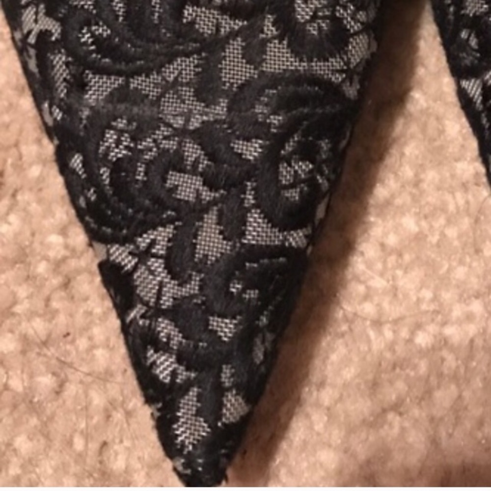 Miu Miu black lace heels - Picture 3 of 7